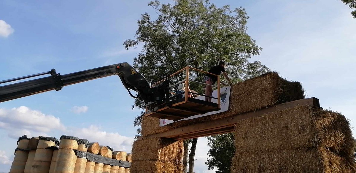 Ça ce prépare depuis le début de la semaine pour la mise en place