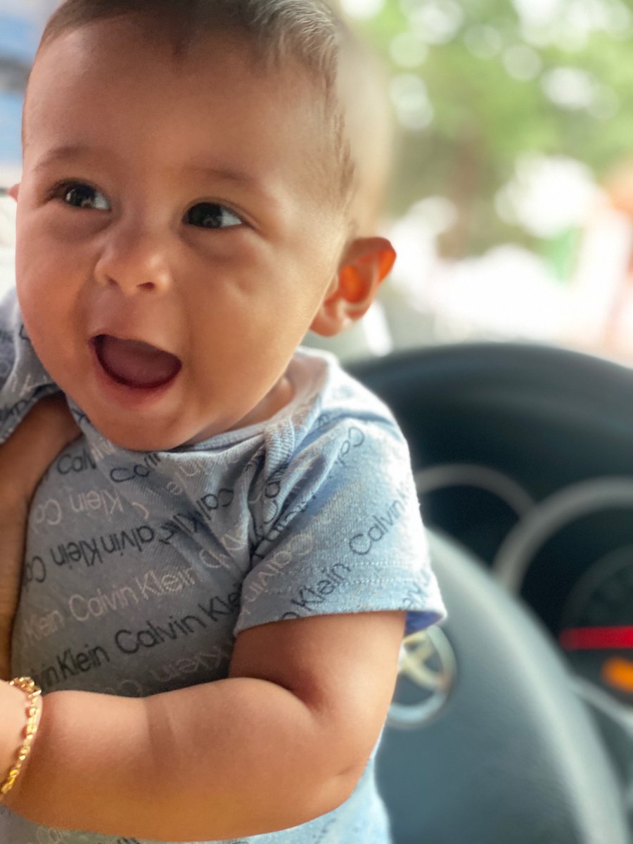 No crezcas más hijo hermoso 🥺