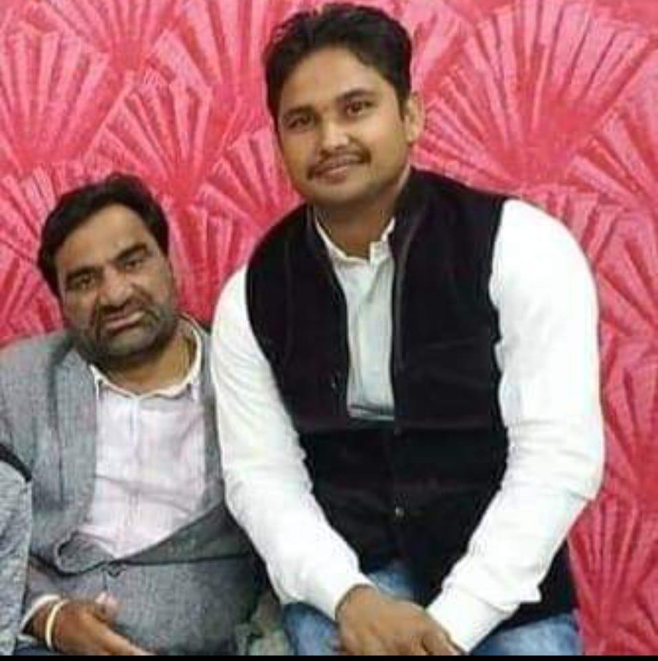 ChNemSinghRLP's tweet photo. @MaheshSinsinwa3  जी आपको जन्मदिन की बहुत-बहुत शुभकामनाएं ! आने वाला प्रत्येक नया दिन आपके जीवन में अनेकानेक सफलताएँ एवं अपार खुशियाँ लेकर आए ।
इस अवसर पर ईश्वर से यही प्रार्थना है कि वह वैभव, ऐश्वर्य, उन्नति, प्रगति और समृद्धि के साथ-साथ आजीवन आपको जीवन पथ पर गतिमान रखे https://t.co/uqnZtOeWjN