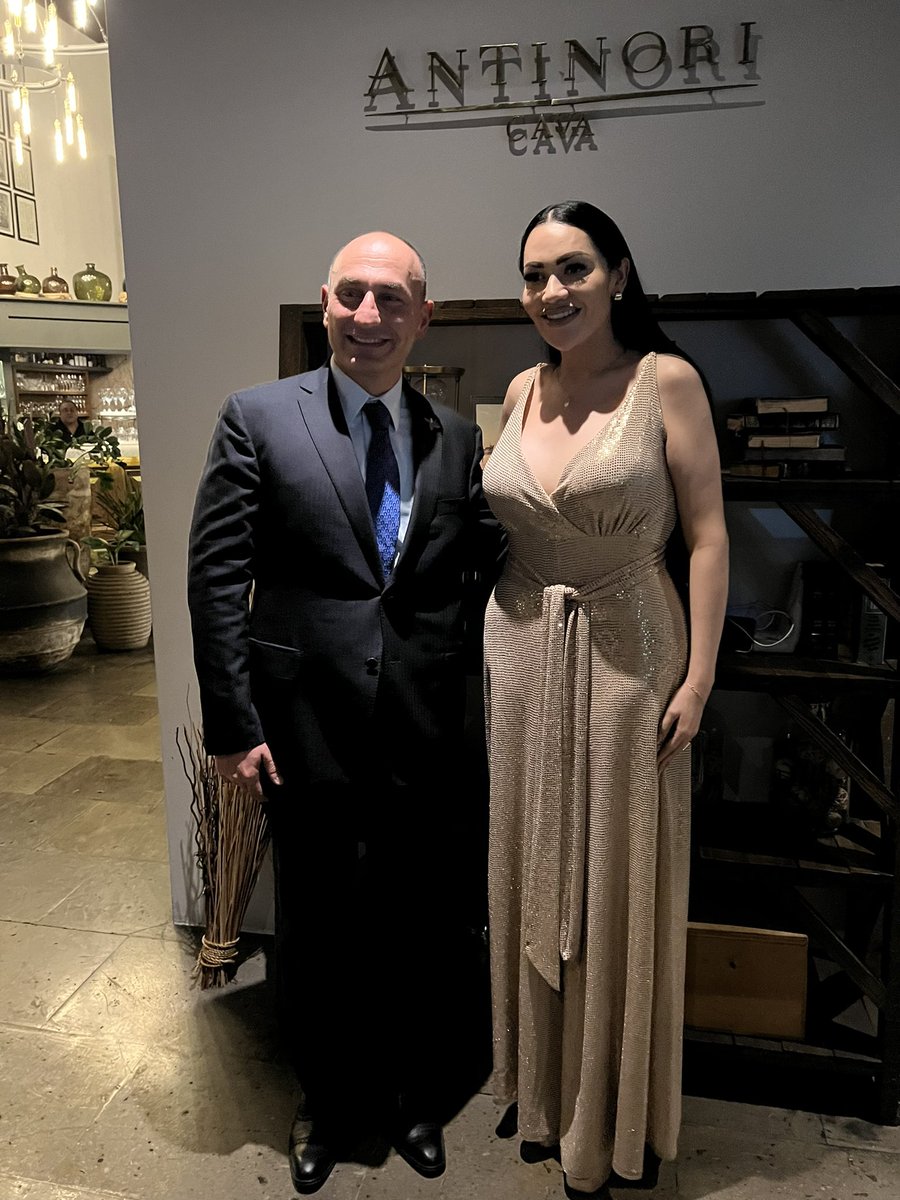 MATalibli's tweet image. Tuve el gusto de conocer a la Hon. Leticia Olivares Jiménez, Presidenta Municipal de Tepezalá, del estado de #Aguascalientes en la #CIHALC2023.
Espero tener la oportunidad de visitar próximamente este importante estado de la región del Bajío y explorar posibilidades de…