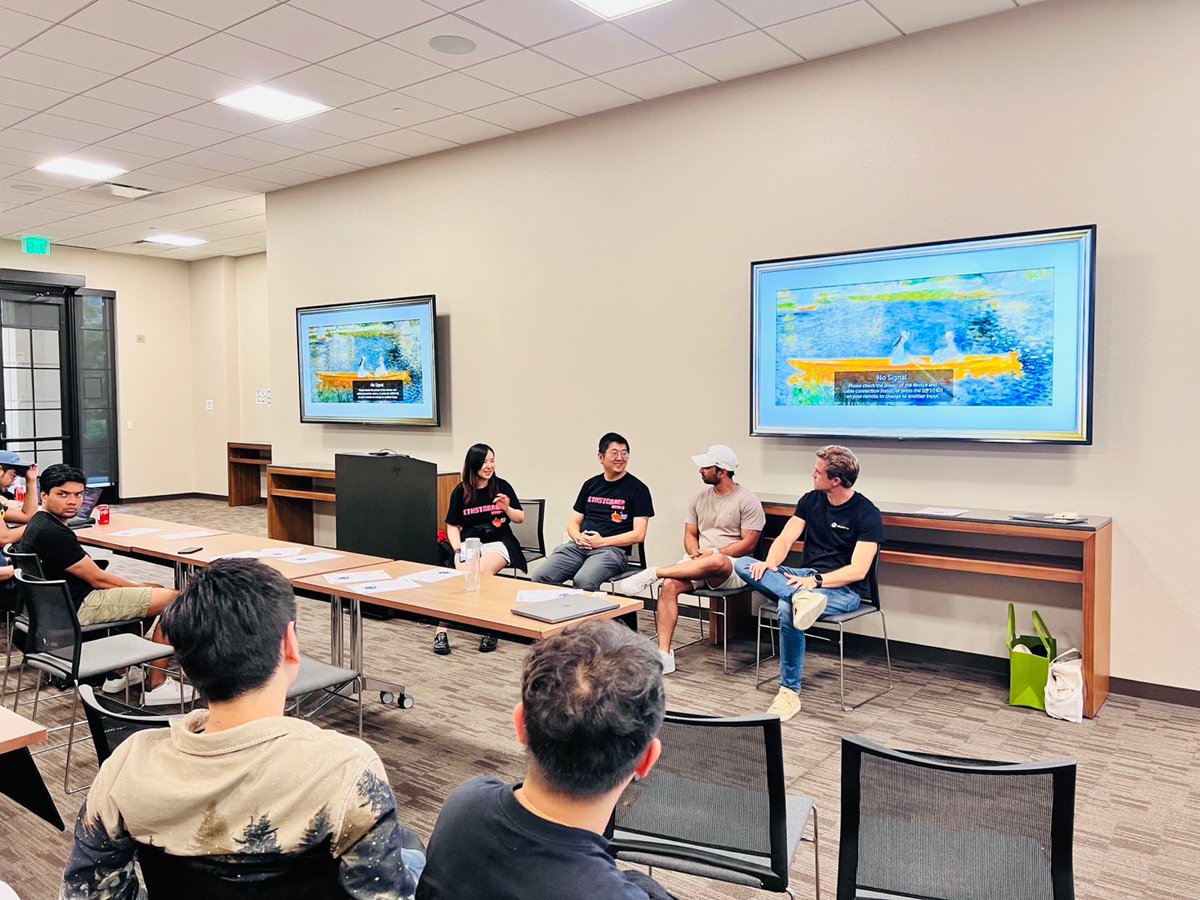 EthStorage's tweet photo. Thrilled to have had the opportunity to present at the Data Availability & Storage Rollup event during #StanfordBlockchainWeek! 🌐🚀 Sharing some snapshots from our presentation showcasing EthStorage. Thanks to everyone who attended and engaged in insightful discussions. 💡 #SBC #EthStorage @CelestiaOrg @eigencloud