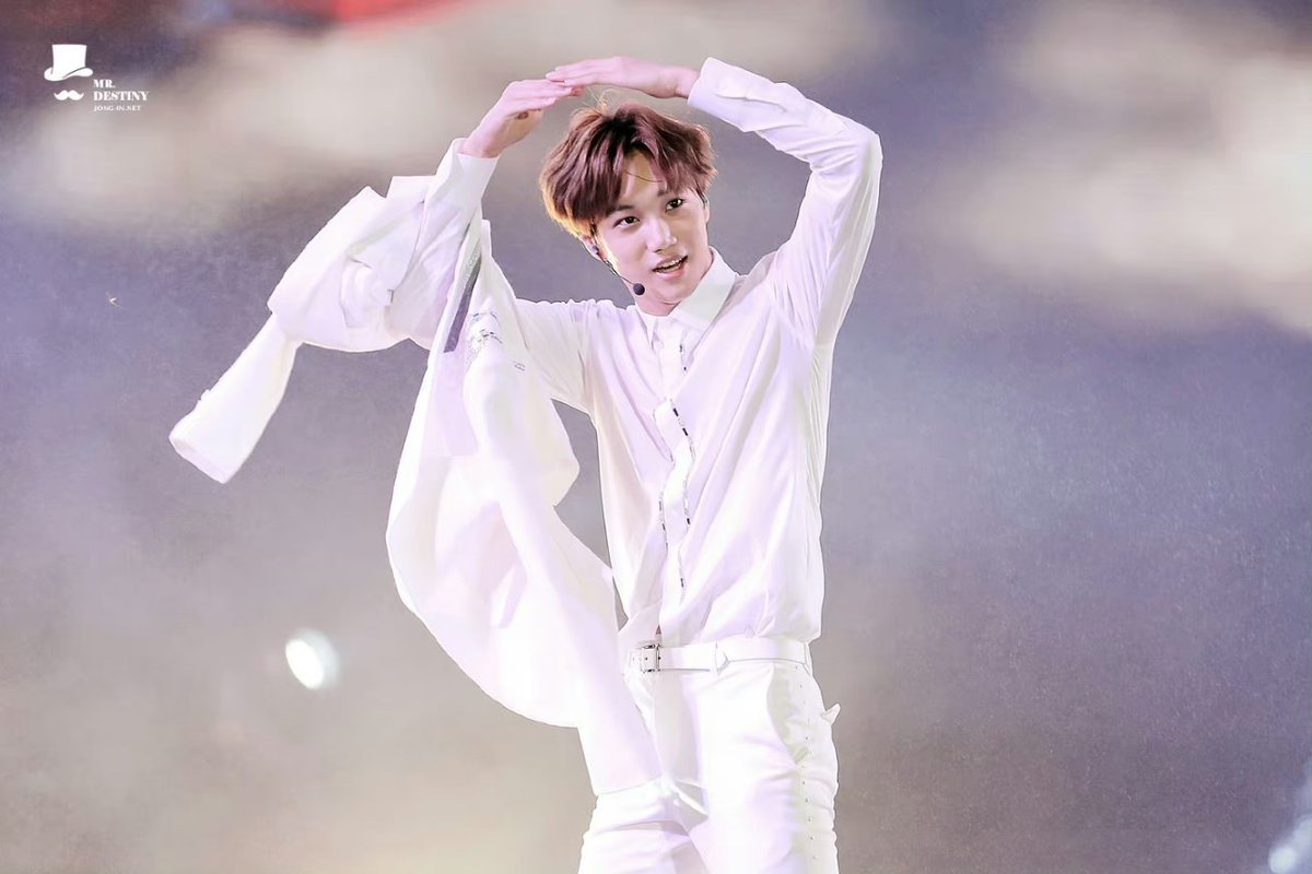 folder_kai's tweet photo. 💛 2014년 8월 31일의 종인이 💛

#컴온앤해시태그카이
#엑소카이 #EXO #KAI #jongin #김종인 #카이 #カイ #KAI_Rover #카이버블 https://t.co/KCUHBYXYII
