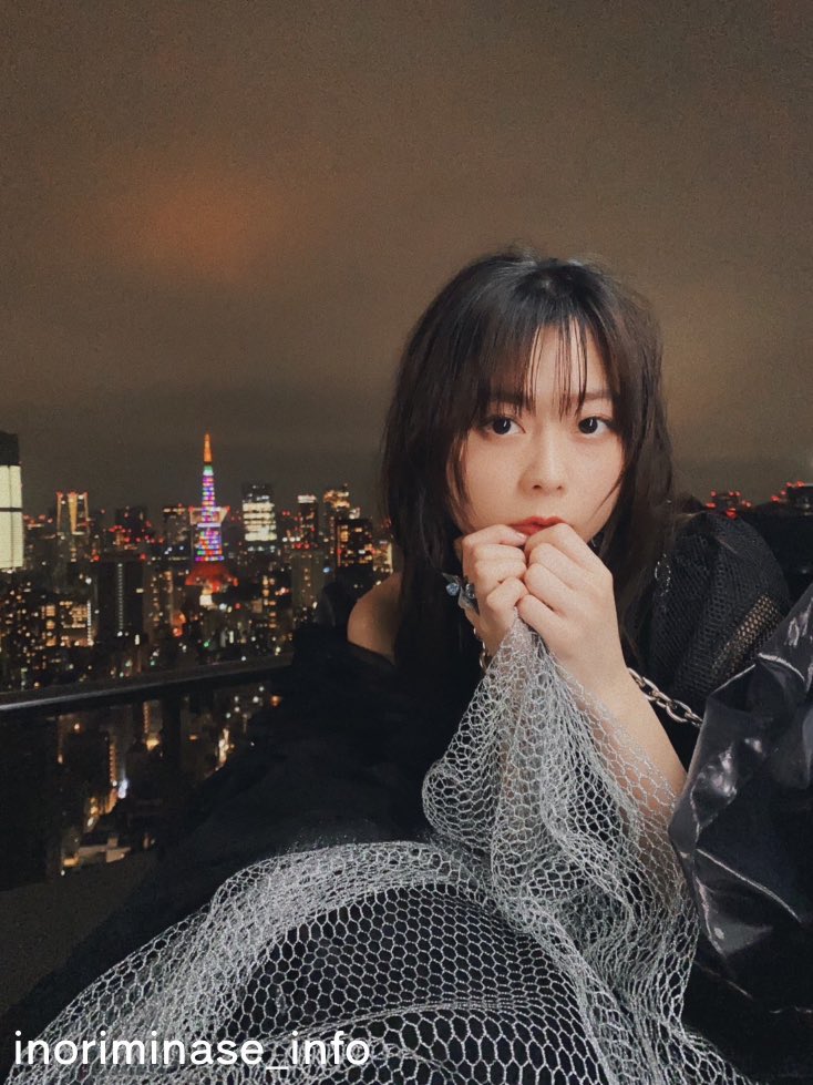 inoriminase's tweet photo. #SCRAPART
#黒ドレスお気に入り
#八月最後の日
#みんな良き1日を https://t.co/QELwkeZggY