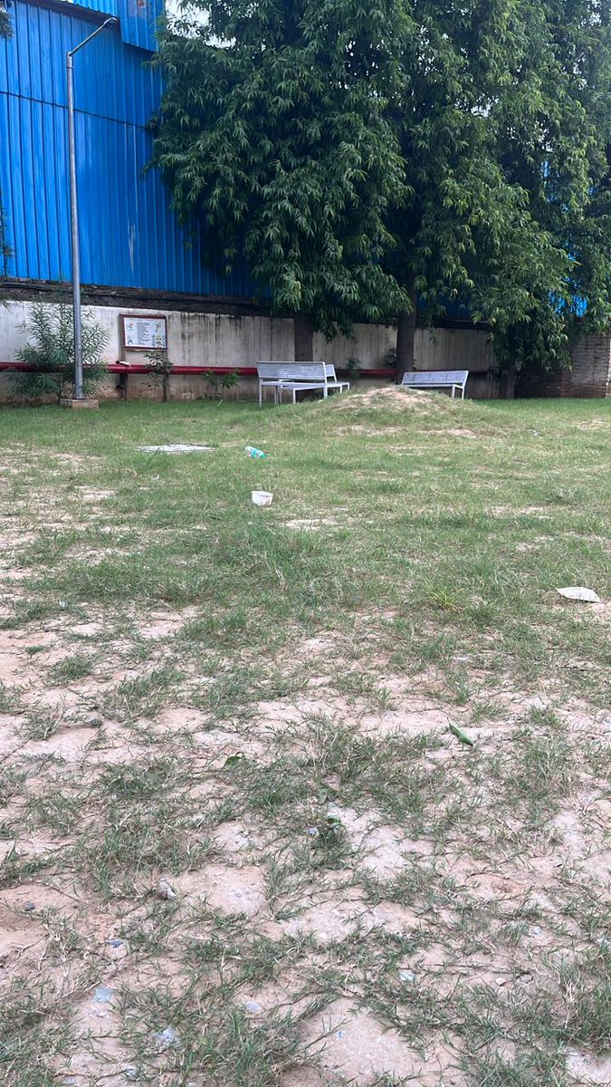 RastogiMayur21's tweet photo. @adanirealty @shiv1161 @adanirealty your team never even bothers to reply and you're saying 'Concerned' lolz (chk screenshot attached..no reply 4weeks)
@AdaniOnline @adanirealty  do you call it a park ? #Noplants #Noboundary #NoPlayArea #NoSeidwalk https://t.co/1GdmT0W1aG