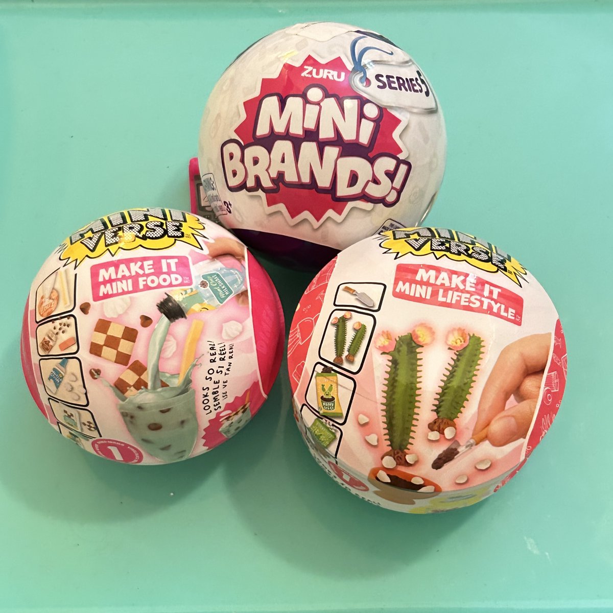 0Noobsquad1's tweet photo. https://t.co/Maay9820B8  hey GUYS! Check out our YT Channel! We cover #dIyCrafts #Minatures #Minibrands #miniverse #Barbie #diyDollCrafts #Shoppkins #DollShorts #temu #Dollhauls #toyreviews &amp;MORE!❤️2See ya there guys!!!  #AdultDollCollectors @FroggyStuff1 @Barbie #MargotRobbie https://t.co/0ds1ixsgd0