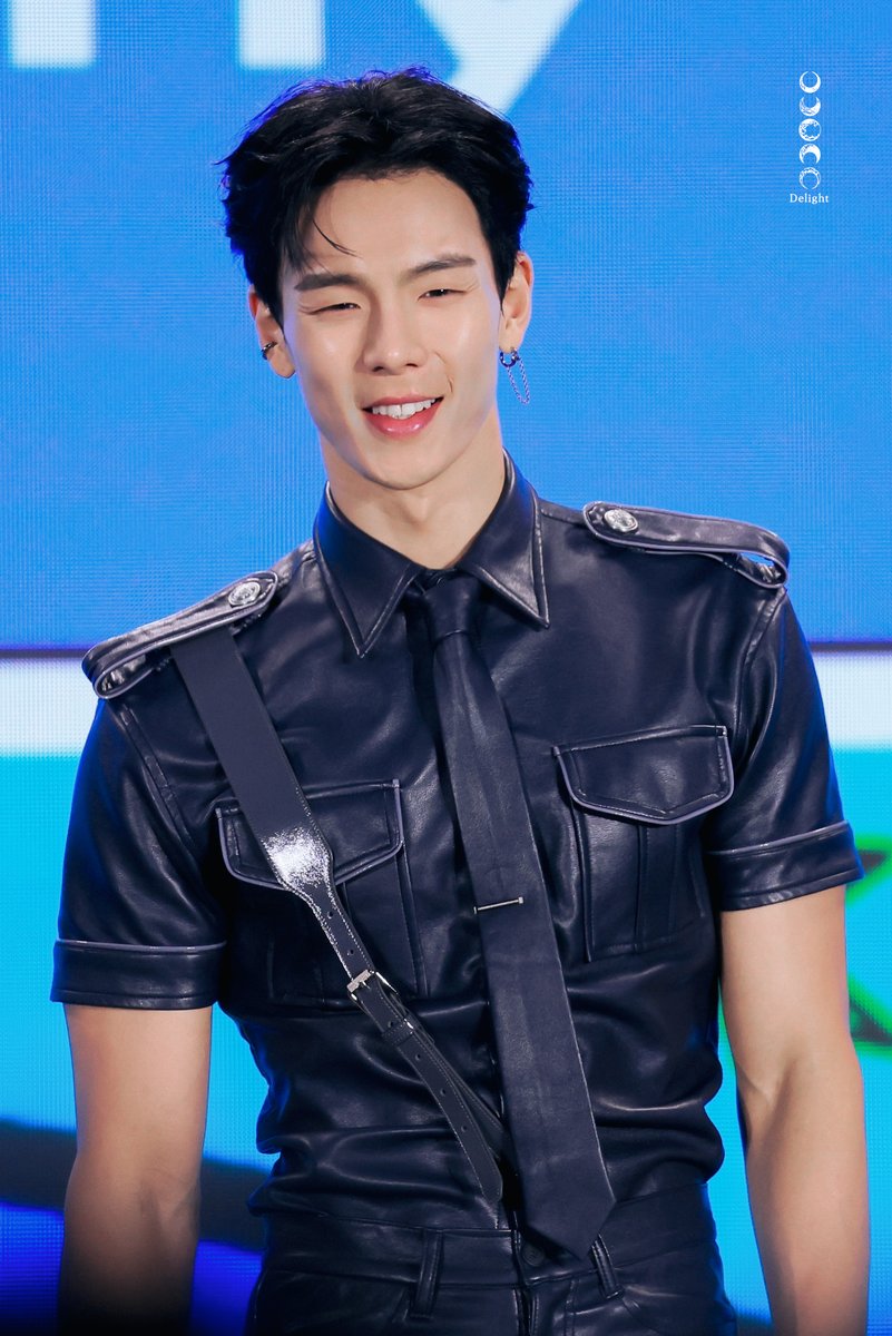DELIGHT_mx_'s tweet photo. 230819 KCON LA 2023

#셔누 #SHOWNU #케이콘
#몬스타엑스 #MONSTAX #MONSTA_X
@OfficialMonstaX https://t.co/lqyuDAvd6U