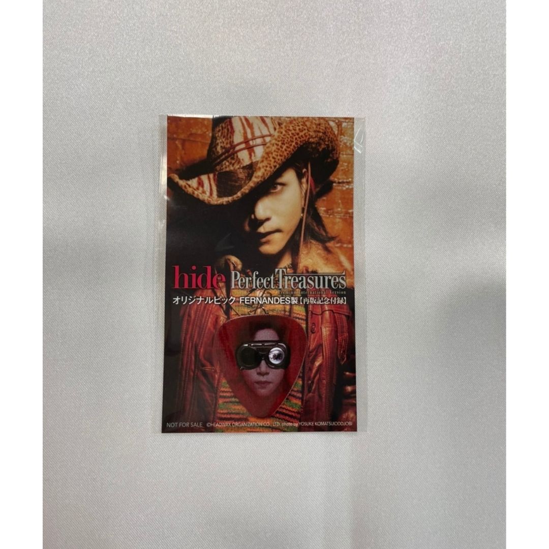 CSi_2021's tweet photo. #XJAPAN #hide Treasure Book

available for sale！！

A special appendix only for the first reprint, a pick made by FERNANDES that hide used.

Buy from here!!
https://t.co/o0zP948gMH
Instagram
https://t.co/hsyKXVmHx3
＃HIDE #XJAPAN https://t.co/8GF3wVRSLE