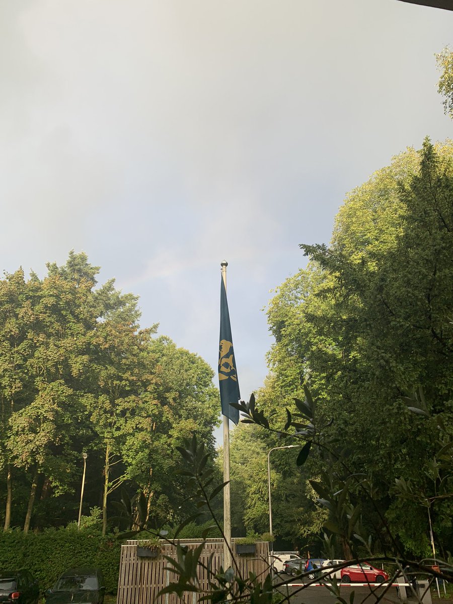 Dat belooft een mooie dag te worden ☺️🌈
#Coa #Leersum