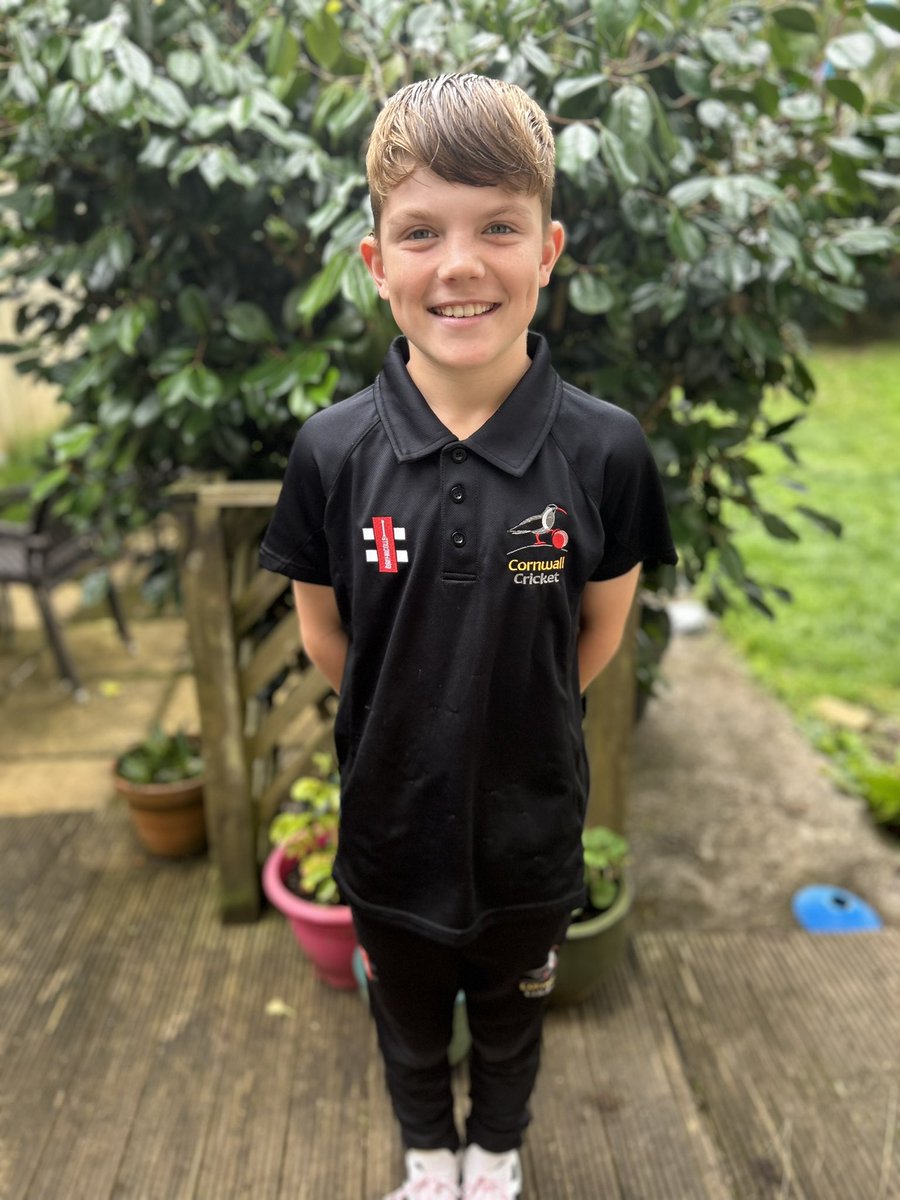 Alexa_b82's tweet photo. It’s been a Summer of Dreams for Archie after being selected for the @CornwallPathway U11s squad this year. Living and breathing cricket all summer and getting to meet a hero @jamesrew15 @graynics #futureiscricket #CricketNation https://t.co/M5grX2FfDq