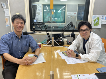 ryukokust's tweet photo. ／
FM滋賀e-radioの「style!」に出演📻📢
＼
8月30日に #電子情報通信課程 #植村渉 准教授が #FM滋賀　の朝番組「style!」の「平和堂 MY DAILY LIFE」というコーナーに #仙石幸一 さんのパーソナリティで出演🎙️
5月に開催した #ロボカップジャパンオープン2023 の報告をおこないました https://t.co/GVyXjqn2Ak