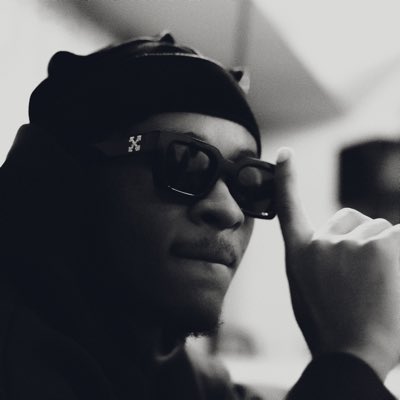 1smerco's tweet photo. #NewProfilePic https://t.co/YxbUXfeZJ7