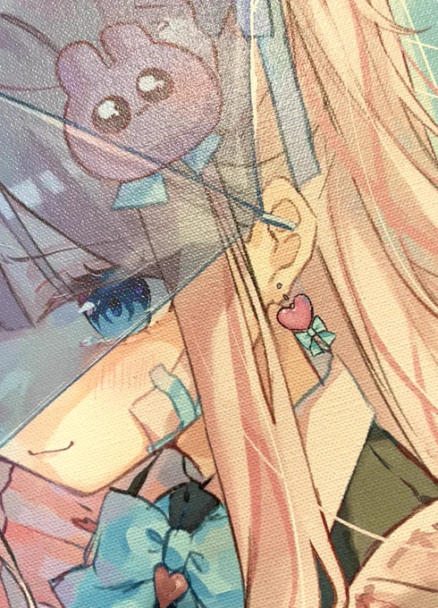 明日です!!!私は明日の17時半から19時まで在廊してます〜!!絵チラ見せ|ω・)色々な気持ちを込めて描いたのでぜひ実際に見て考察して欲しいです!!|•'-'•)و  