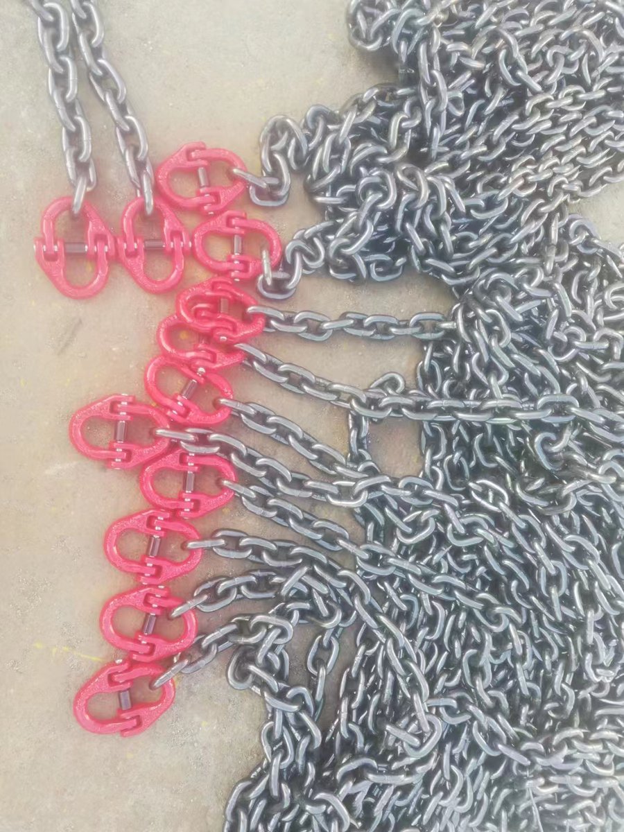 #steelchain #lifing #steellink #G80 Strong Grade 80 Alloy Steel Link Chain for lifting any needs pls feel free to contact us Whatsapp:+8618622085256 Email:sales@fayean-ssfittings.com