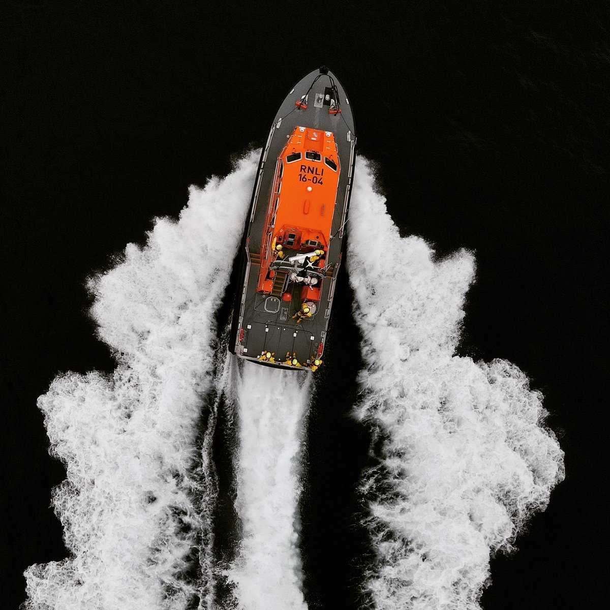 Padstow <a href="/RNLI/">RNLI</a> Tamar class lifeboat 16-04 Spirit of Padstow out on a Wednesday evening training exercise. #lifeboat #rnli #lifeboats #padstowlifeboat