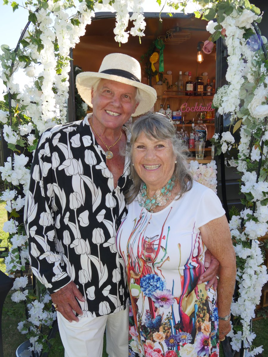 Jess Conrad OBE tweet media