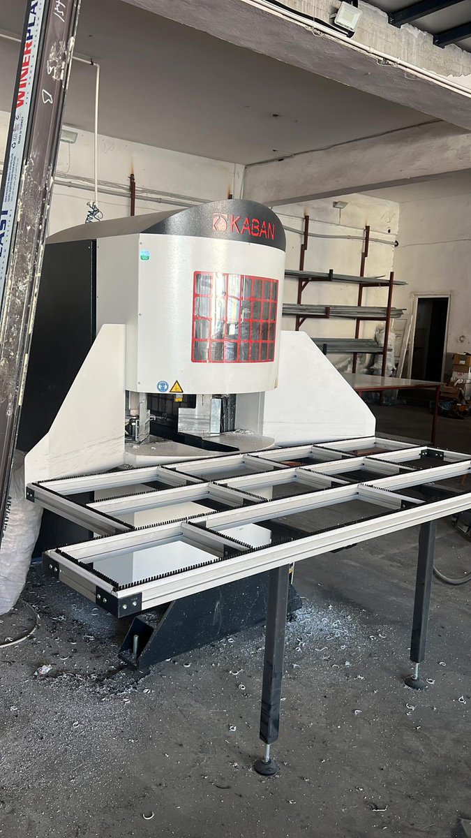 Milad İş Dünyası Samsun Yönetim Kurulu üyesi olarak görevlendirilen Pvc, Alüminyum sektöründe bölgenin en büyük şirketlerinden olan Ahsen Alüminyum şirket sahibi Yavuz Selim Şentürk beyi firmalarında ziyaret ettik. <a href="/terzihuseyin34/">Hüseyin TERZİ</a>