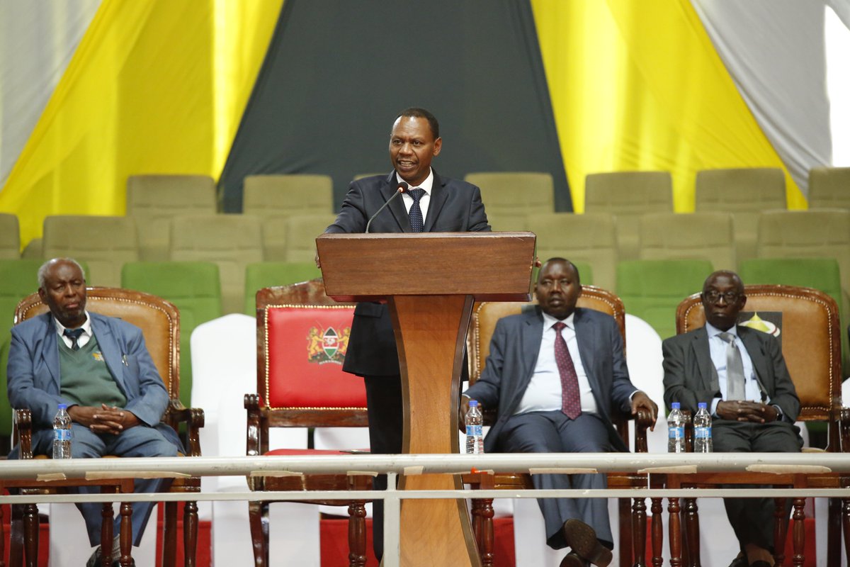 timconeng's tweet image. Our Principal Director, Dr Timothy Oketch led the IEK Taskforce on providing feedback on the review and update of the Kenyan Road Design Manuals. Also present was Mary Abungu, a Transportation Engineer at Timcon Associates. #Timcon #Sustainabledesign #RDMReview #roaddesignmanual