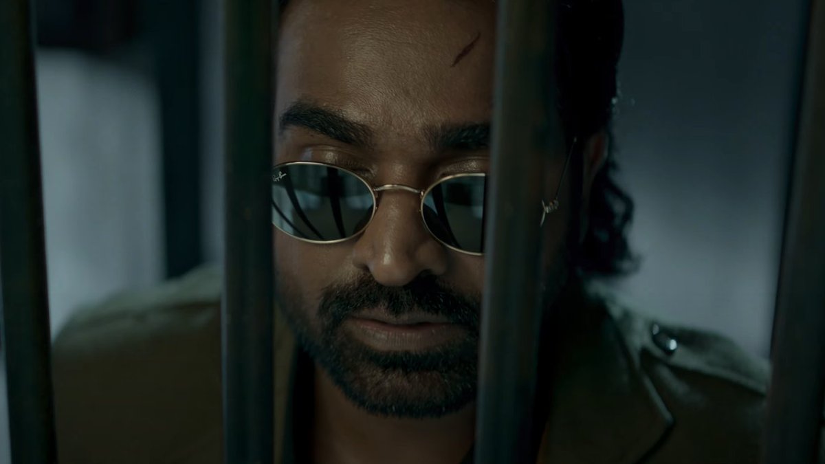 filmsandstuffs's tweet image. Deadliest Villain, on cards. 🥵