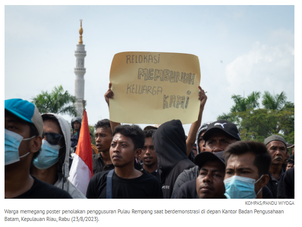 SolidRempang's tweet photo. Mengapa terjadi konflik agraria di Pulau Rempang? Ini hal-hal yg perlu kita ketahui 👇🏽

[utas akan terus diupdate] https://t.co/0QeBNkGfAx