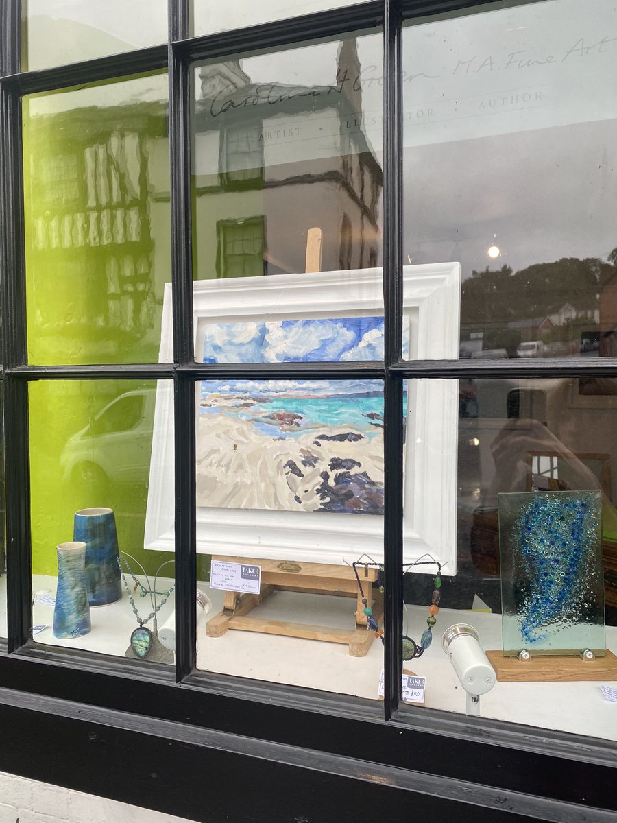 KMortimore's tweet photo. Ready for @hArtWeek on Ledbury’s high street #take4gallery #Ledbury #oilpainting #Iona #Ionabeach #beachpainting #originalart #gallery #Herefordshire #Worcestershire #herefordshireartweek #take4 #seascape https://t.co/8uAZQYxm2L