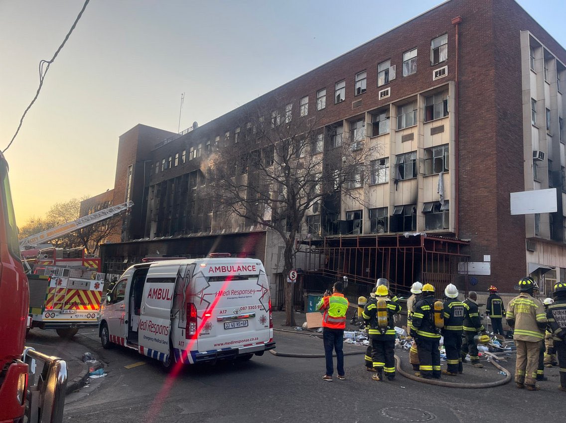 What a devastating morning... 63 people have lost their lives following a fire outbreak at one of Johannesburg's buildings in Marshalltown.

Johannesburg CBD #MarshalltownFire