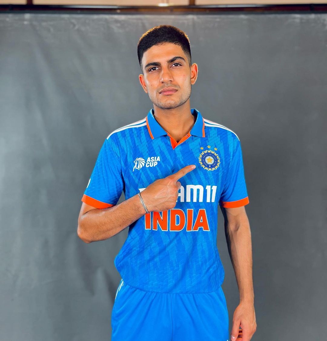 𝙂𝙞𝙡𝙡 𝙨𝙩𝙤𝙧𝙢 ⏳

#AavaDe | #AsiaCup
📸: <a href="/ShubmanGill/">Shubman Gill</a>