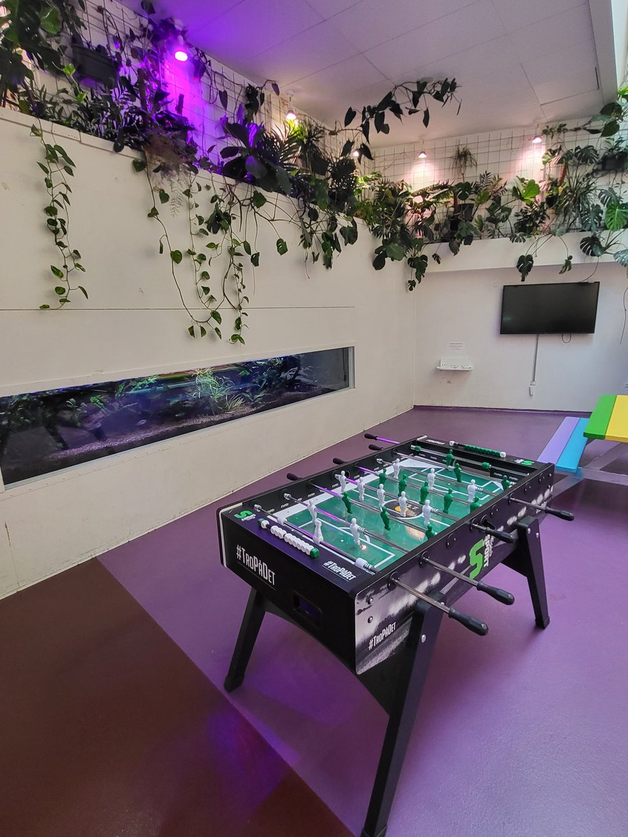 Copenhagen Overdose Prevention Centre!

Injection area ✅
Smoking area ✅
Drug safety checking ✅
Post injection room ✅
Health room ✅

People dying from overdose ❌

Now in 17 countries, saving lives &amp; connecting to needed services. When will the deaths in the UK be enough for