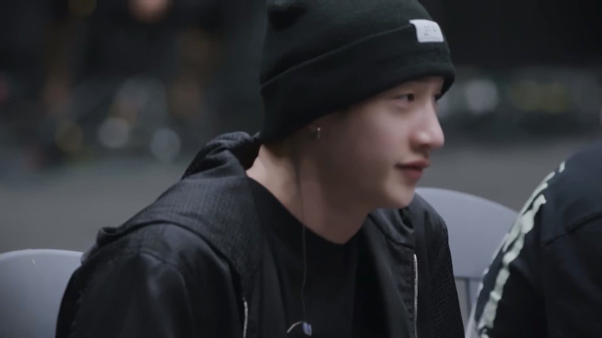 BCHANPIC's tweet photo. BANGCHAN😵‍💫 https://t.co/2eZrA8JRUa