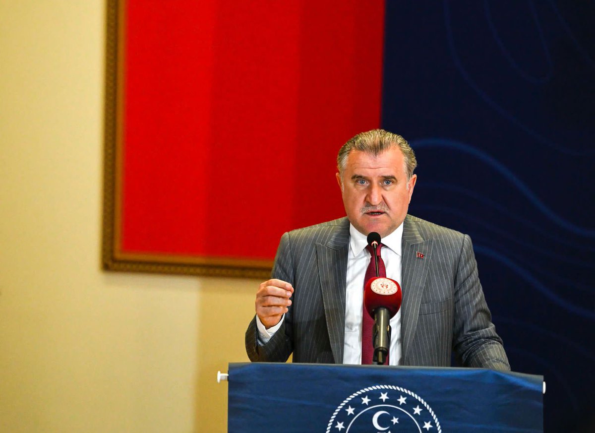 OA_BAK's tweet photo. 📌Gençlik ve Spor İl Müdürlükleri ile Değerlendirme ve Planlama Toplantısı'nı gerçekleştirdik.

Türkiye'nin gençlerine en güçlü imkânlarla hizmet vermek için yol haritamız hazır, biz hazırız.🇹🇷 https://t.co/Fa5OH7RAbs