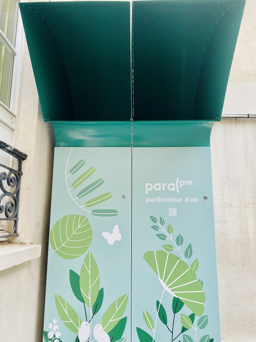 Mairie9Paris's tweet photo. Nous présentions ce matin avec @AEROPHILE_SAS les premiers résultats de l’expérimentation que nous menons depuis le mois de mai de dépollution de l’air de la cour de l’école rue de la Victoire 1/2 @dburkli https://t.co/C3G4QXcLur
