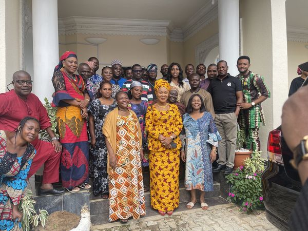 nfwp_sup's tweet photo. The Honorable Minister of Women Affairs, Barrister Uju Kennedy Ohanenye in company of the Permanent Secretary Mrs. Monilola Udoh and other top officers of the Federal Ministry of Women Affairs paid a visit to the Federal Project Coordinating Unit of the Nigeria for Women Project. https://t.co/axZ07kFxyL