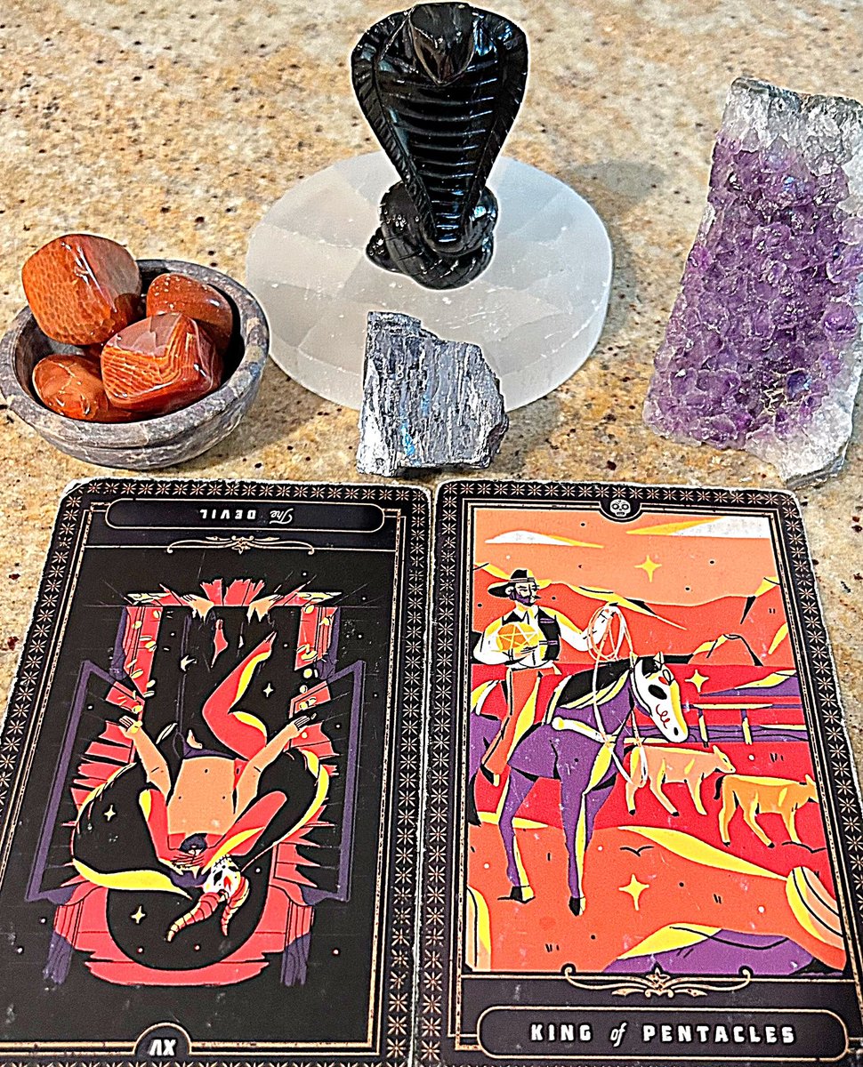 I need all of you to think about how you may be feeling oppressed and start day by day, slowly, taking your power back.
#takeyourpowerback #TarotReading