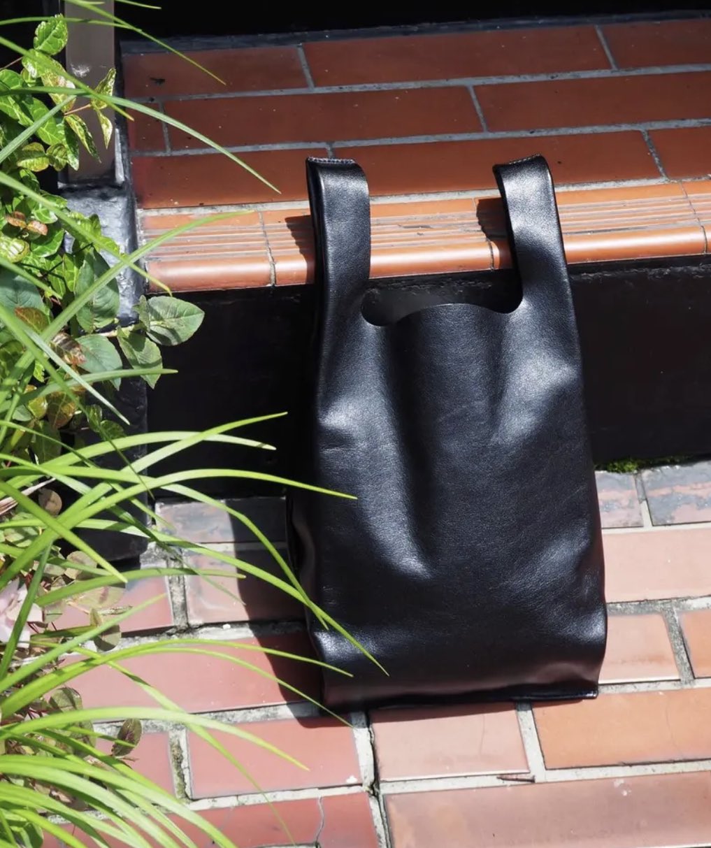 【新品同様】Made in ASAKUSA LEATHERコンビニ袋 Made in ASAKUSA” LEATHER CONVENI BUKURO -BLACK