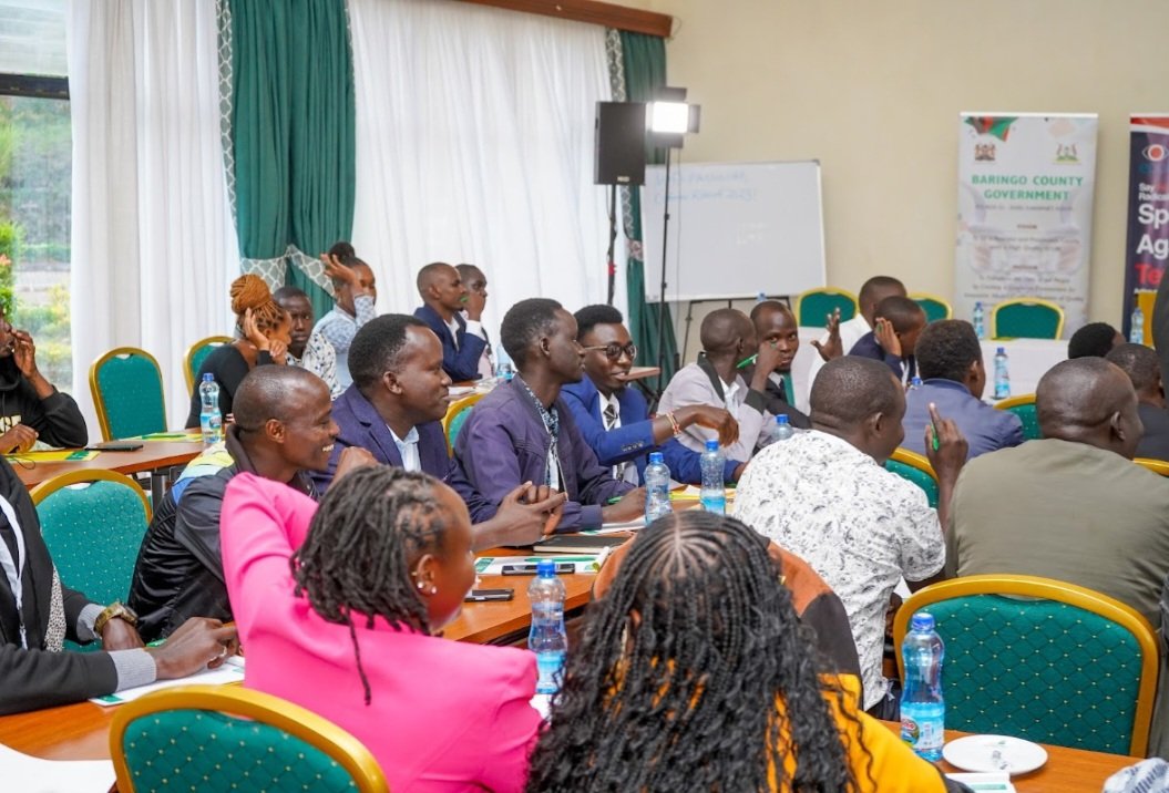 CrimeWatch254's tweet photo. #BaringoUpdate:
Youth Capacity Building Workshop. The ongoing two day training seeks to strengthen youth capacities as agents for positive change, demystifying negative narratives surrounding #banditry in Rift Valley. #CrimeWatch #Arts4PeaceBaringo #SaferBaringo #UCLdraw Gabon https://t.co/IvWbjcQYpn