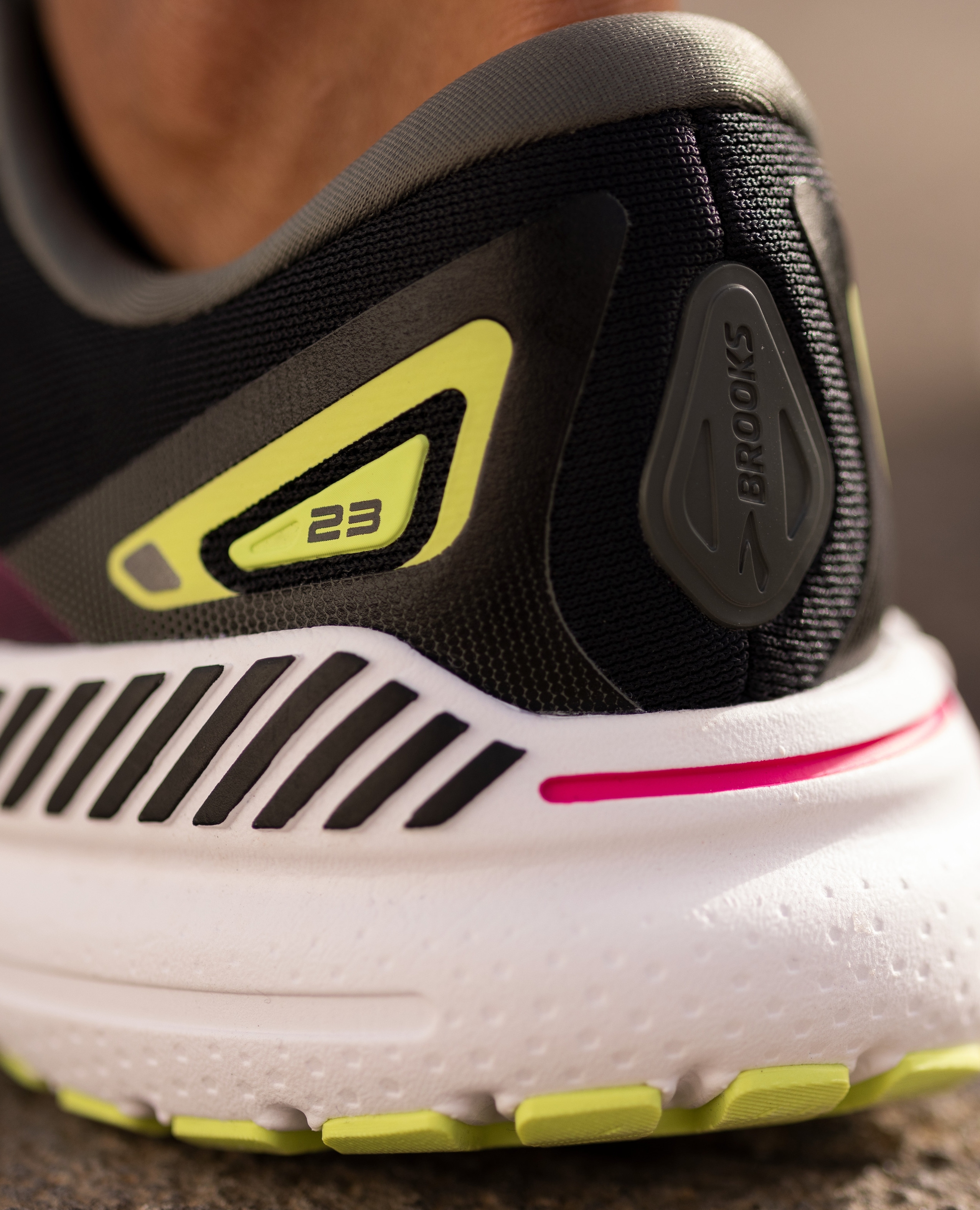 Runner needs shop sale