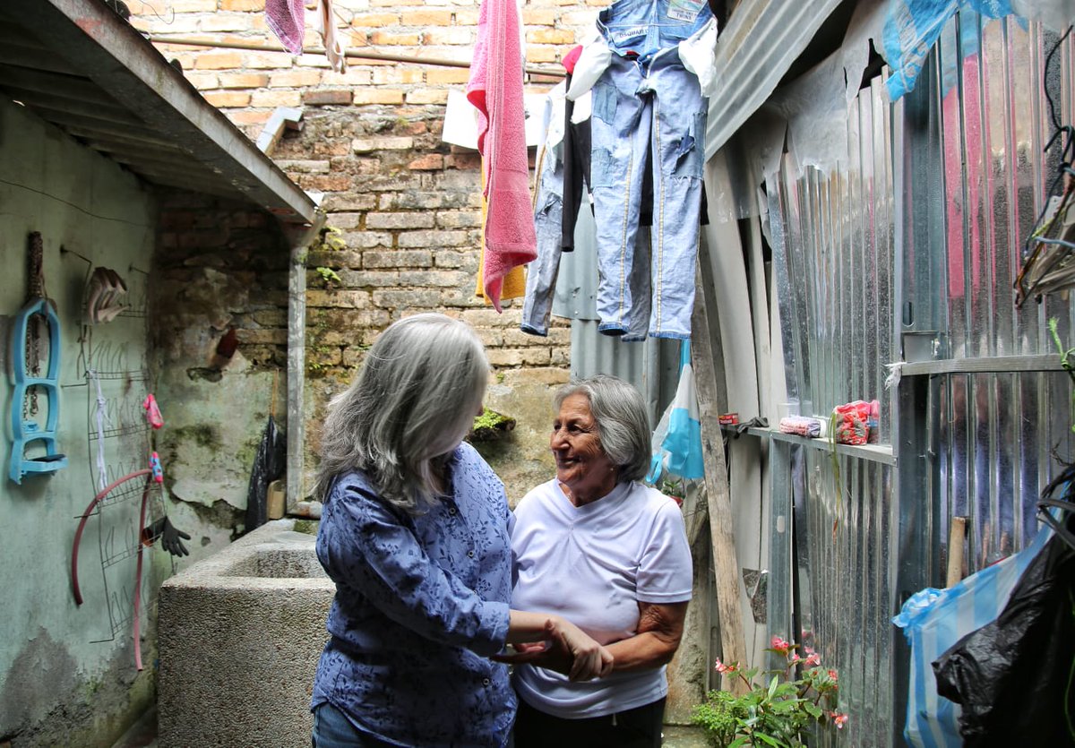 #Noticia | El <a href="/Minvivienda/">Minvivienda</a> busca reducir la vulnerabilidad sísmica en viviendas informales de mampostería.
Es el primer documento técnico en Colombia que se convierte en una norma nacional, para reducir la vulnerabilidad de viviendas de origen informal.

minvivienda.gov.co/sala-de-prensa…