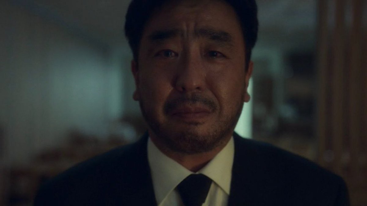 ⚠️🔥 MOVING 🔥⚠️

•Dikhianatin anak buahnya pas masih kerja di club
•Rela kelindes mobil biar dapet duit
•Udah dpt kerjaan enak eh ditinggal bestienya ngilang
•Abistuh kerja kantoran yg bukan keinginannya
•Baru terhibur bentar karena punya anak, eh  (cont..)