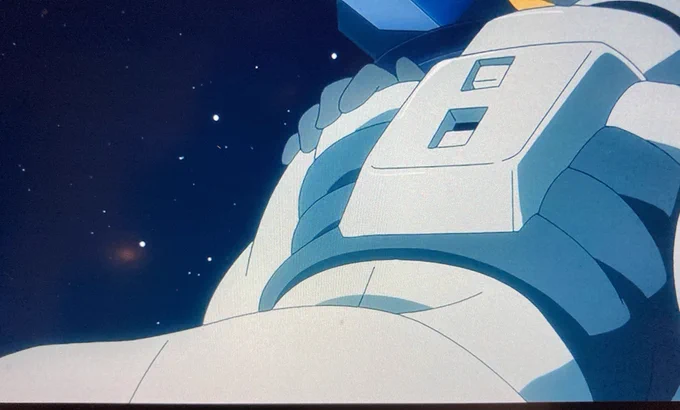 宇宙服越しでもやっぱミオリネさんのお尻…いいねぇ 