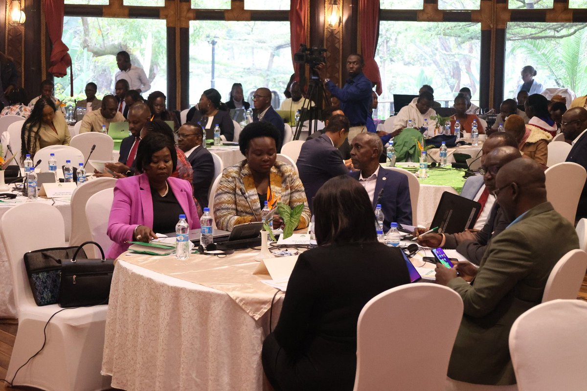 Violajeptoo8's tweet photo. Through collaborative initiatives, advocacy, and legislation, African parliamentarians  contribute significantly to a greener and more resilient Africa.#ACSweWant #ACS2023 #MPs4ClimateAction 
@AfrikParliament @ @PACJA1  @_AfricanUnion @EstherPassaris https://t.co/jR5fjgzWTF