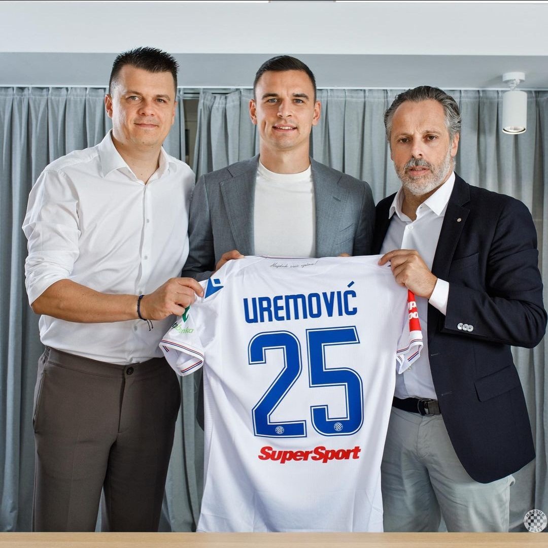 It's official Filip #Uremovic joins <a href="/hajduk/">HNK Hajduk Split</a> .

#Sorare #SuperSportHNL #Hajduk #Transfers #TransferTalk #TransferWindow #transfernews