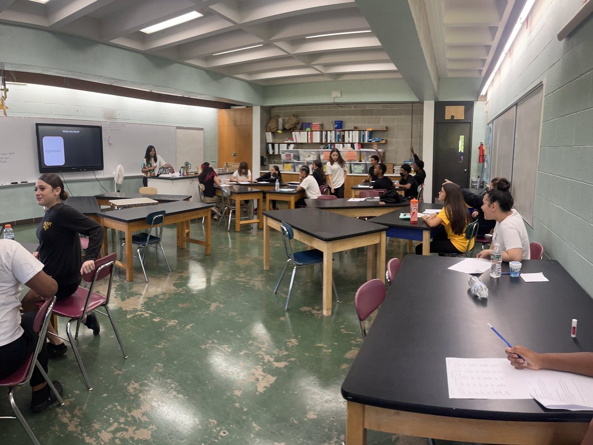 Talbot Middle School (@frps_talbot) on Twitter photo Our 8th graders engaging in relationship building activities with Miss DaCruz this morning! <a href="/BrianRaposo5/">Brian Raposo</a> #ShowUpFRPS Our 8th graders engaging in relationship building activities with Miss DaCruz this morning! <a href="/BrianRaposo5/">Brian Raposo</a> #ShowUpFRPS