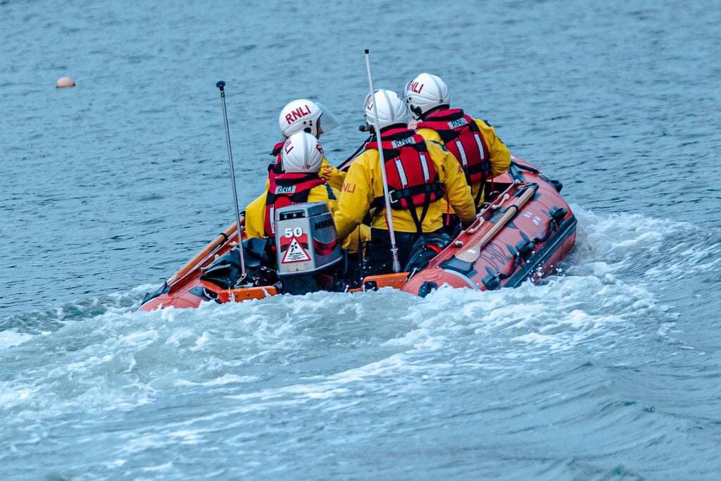 At 3:20 yesterday afternoon as the tide was coming in, our volunteer crews launched the inshore lifeboat to two children cut off by the tide near Wildersmouth Beach. The crew were able to find the pair on the rocks, and get them into the boat.