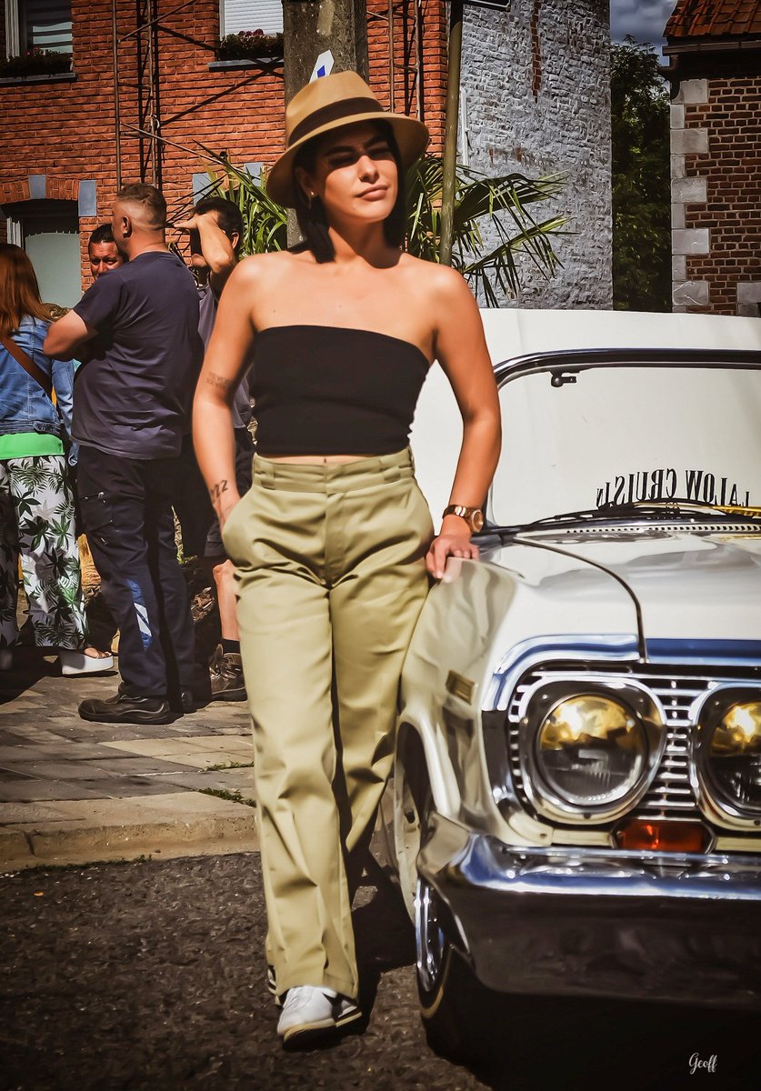 GeoffCphoto's tweet photo. El Chicana de bélgica....🇧🇪

#lowrider #Belgium #girl #girls #photography #photo #Belgique #usa #chicano #impala #beauty #sexy #sexygirl https://t.co/56p5hhL1wH