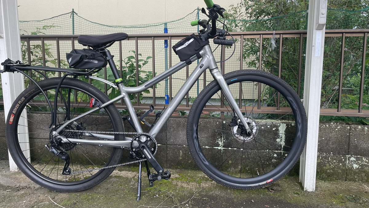 kenkifu's tweet photo. 名前：ふね
年齢：おっちゃん
性別：♂
身長：168cm
体重：60kg
愛車：cannondale topstone carbon6改 
cannondale Treadwell2ltd
Bruno minivelo road20

目標：年間走行1200km
好物：追い風
苦手：向かい風、登り坂
一言：Treadwellはママチャリ🚴 https://t.co/G43JOjk5Zb