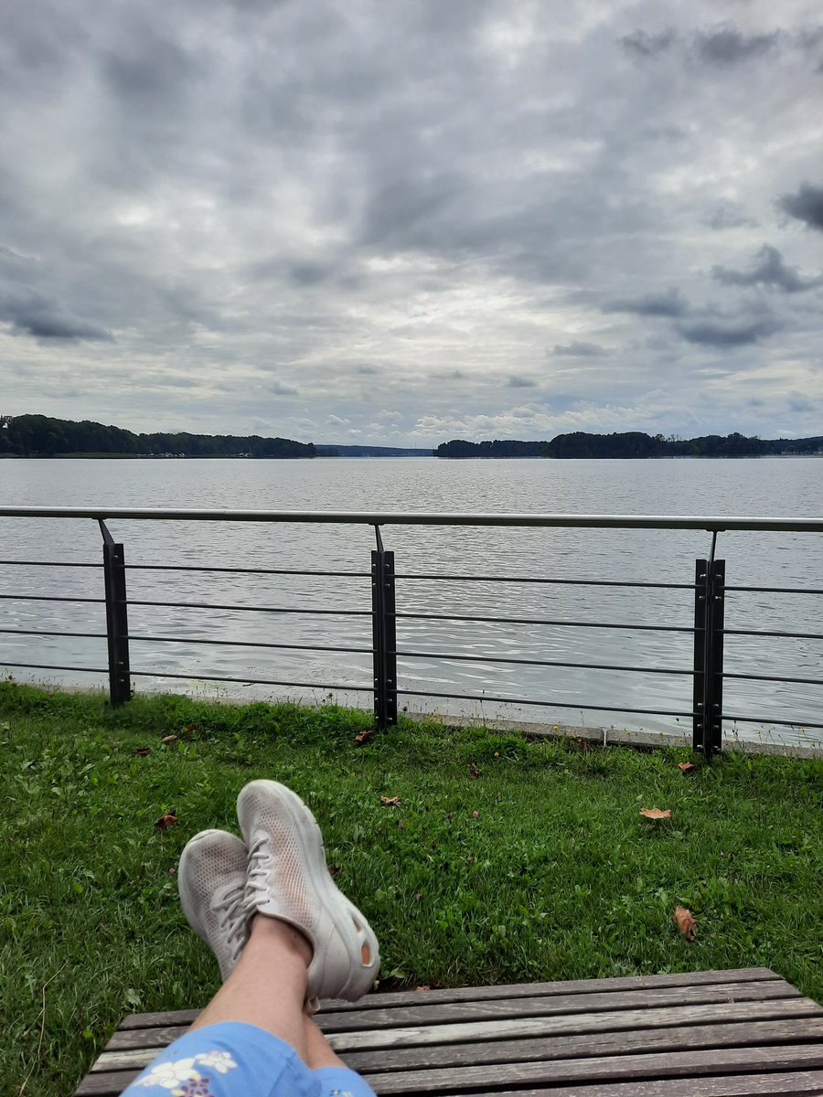 MllerRenate3's tweet photo. @Ostseenixe Guten Morgen, ich wünsche Dir ebenfalls einen schönen Donnerstag. War gestern am "Märkischen Meer",dem Scharmützelsee. Bis vor 3 Jahren bin ich bis Oktober baden gefahren. https://t.co/ih0X3hrRDl