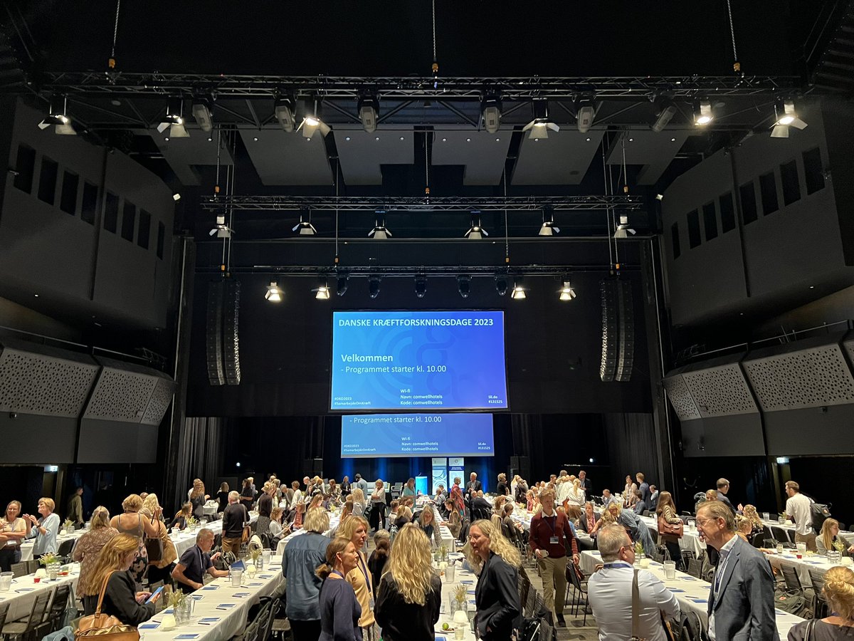 Medicinske Tidsskrifter (@medicinske) on Twitter photo Så starter Danske Kræftforskningsdage 2023. Onkologisk Tidsskrift er tilstede med to journalister. Vi ser frem til de mange spændende præsentationer <a href="/DCCCcancer/">DCCC</a> <a href="/FormandDSKO/">Dansk Selskab for Klinisk Onkologi (DSKO)</a> <a href="/BoKarlChrist/">Bo Karl Christensen</a> <a href="/MichaelBorre3/">Michael Borre</a> Så starter Danske Kræftforskningsdage 2023. Onkologisk Tidsskrift er tilstede med to journalister. Vi ser frem til de mange spændende præsentationer <a href="/DCCCcancer/">DCCC</a> <a href="/FormandDSKO/">Dansk Selskab for Klinisk Onkologi (DSKO)</a> <a href="/BoKarlChrist/">Bo Karl Christensen</a> <a href="/MichaelBorre3/">Michael Borre</a>