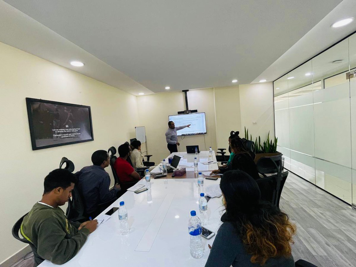 MedicalRey's tweet photo. 🚀Boosting our sales skills with our Dynamic Training programs!

We believe exceptional salespeople are not born; they are made through continuous learning and development.

🎯The training focused on nurturing a positive mindset, building resilience, and and many more. https://t.co/9ug7wwGk2v