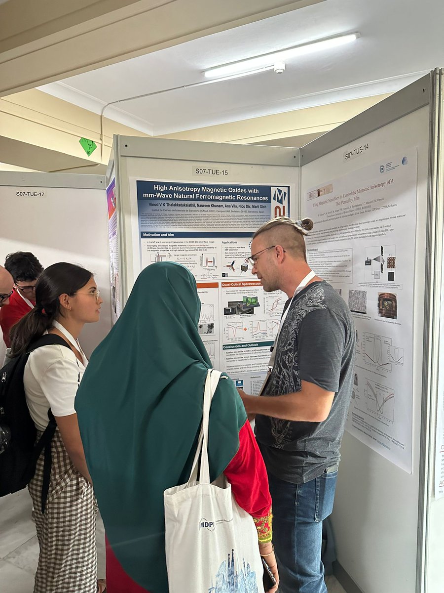 NNgroupICMAB's tweet photo. N&amp;N members @MartiGich, @Darla2197, @NaureenKhanam and Nico are presenting their work this week at #JEMS2023 in Madrid. You are still on time to catch @NaureenKhanam's talk on scalable synthesis of epsilon iron oxide nanoparticles at 6pm👩‍🔬. Learn and enjoy! @icmabCSIC https://t.co/MBsuHEeQAm