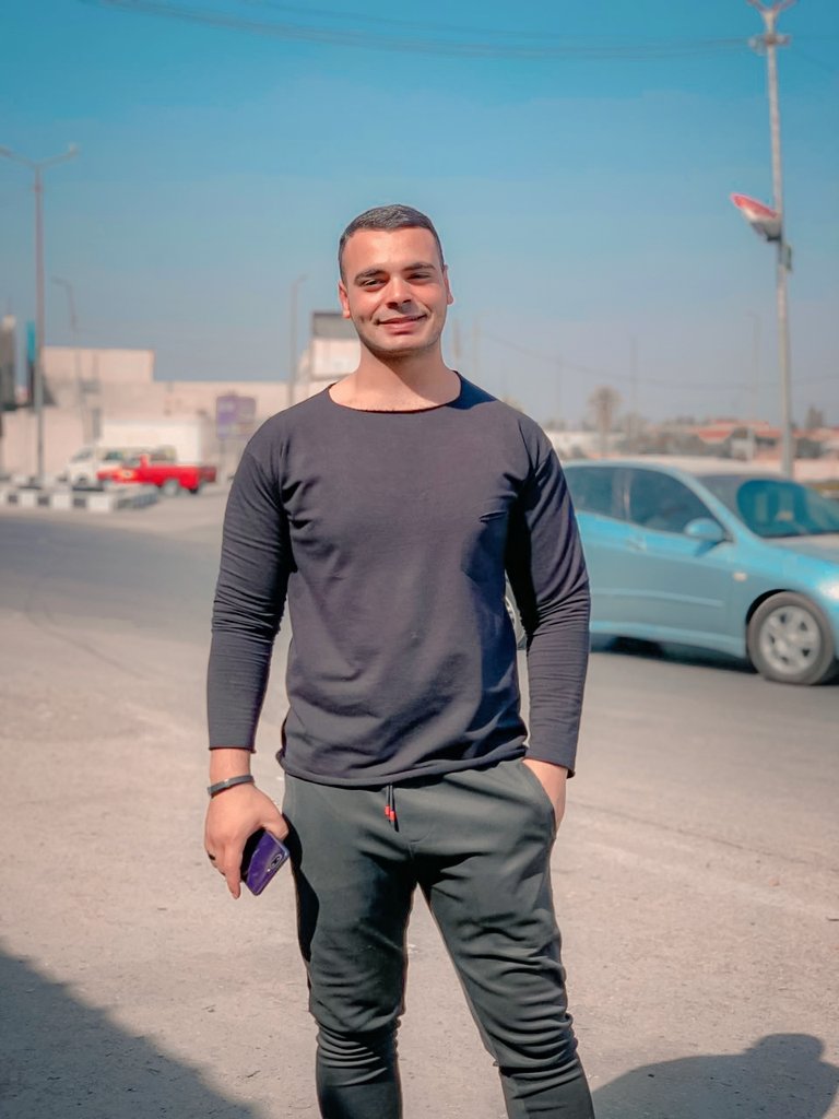 ولعل القارئ يصلي على النبي فيزيدني درجة ويزيده درجات