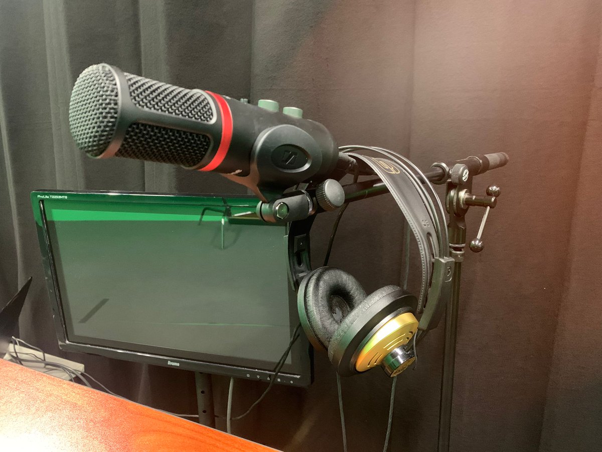 «La cadena se rompe siempre por el eslabón más débil. Préstale la misma atención a todos y cada uno de los elementos de tu estudio. El micrófono no es más importante que las condiciones de la habitación donde vamos a grabar»
#produccion #audiovisual #sonido #streaming #locucion